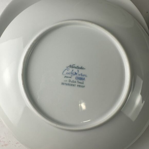 Noritake China 117 Dutch Treat Cookin & Serve Floral Plate 8 1/8” Set of 7 - Picture 4 of 8